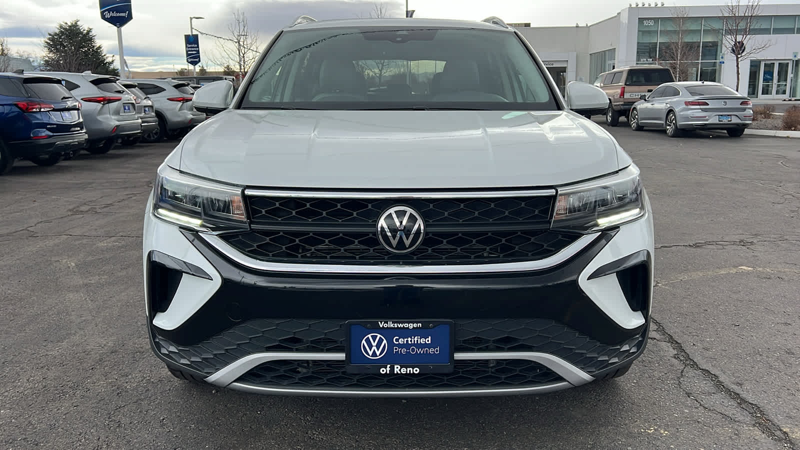 2022 Volkswagen Taos SE 6