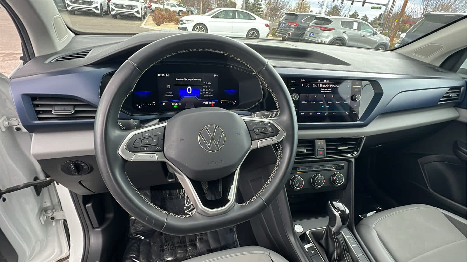 2022 Volkswagen Taos SE 2