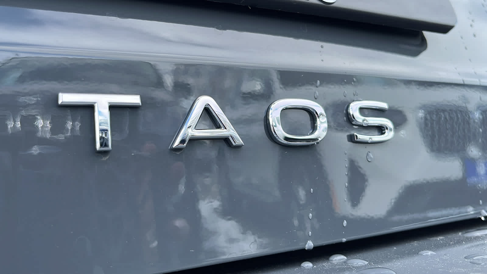 2024 Volkswagen Taos SE 7