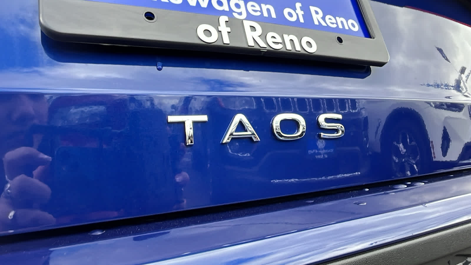 2024 Volkswagen Taos SE 7