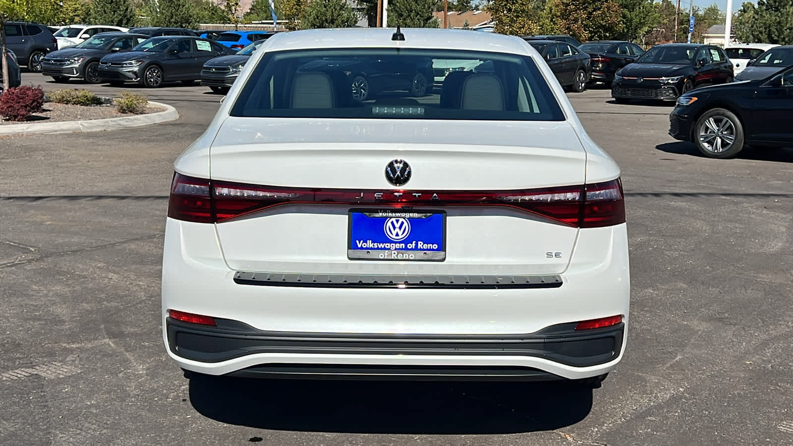 2025 Volkswagen Jetta SE 5