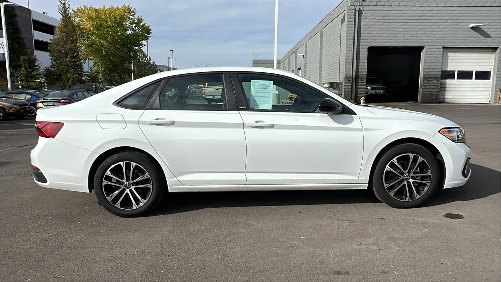 2024 Volkswagen Jetta Sport 6