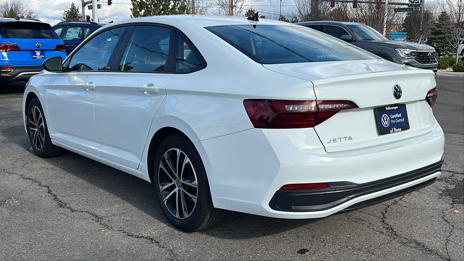 2024 Volkswagen Jetta Sport 4