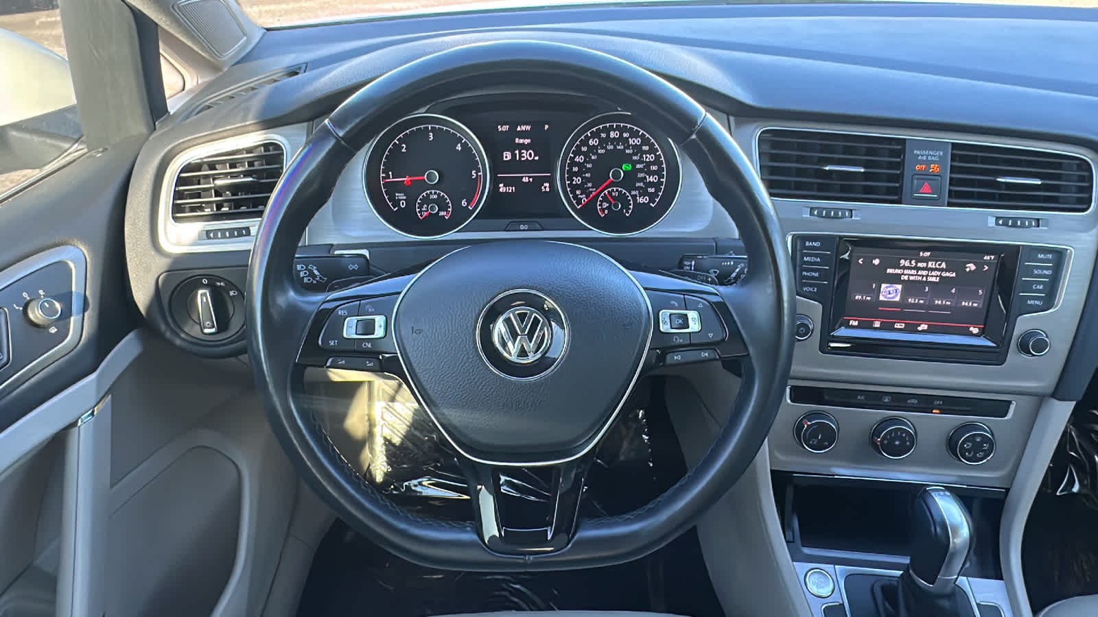 2015 Volkswagen Golf SportWagen TDI S 15