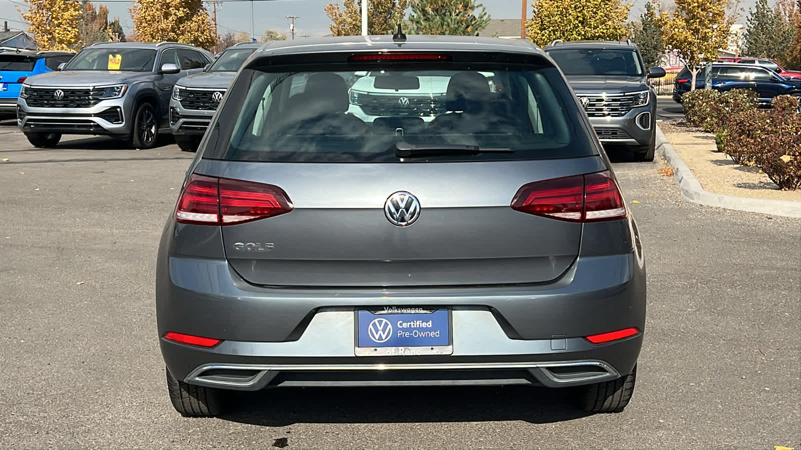 2019 Volkswagen Golf S 5