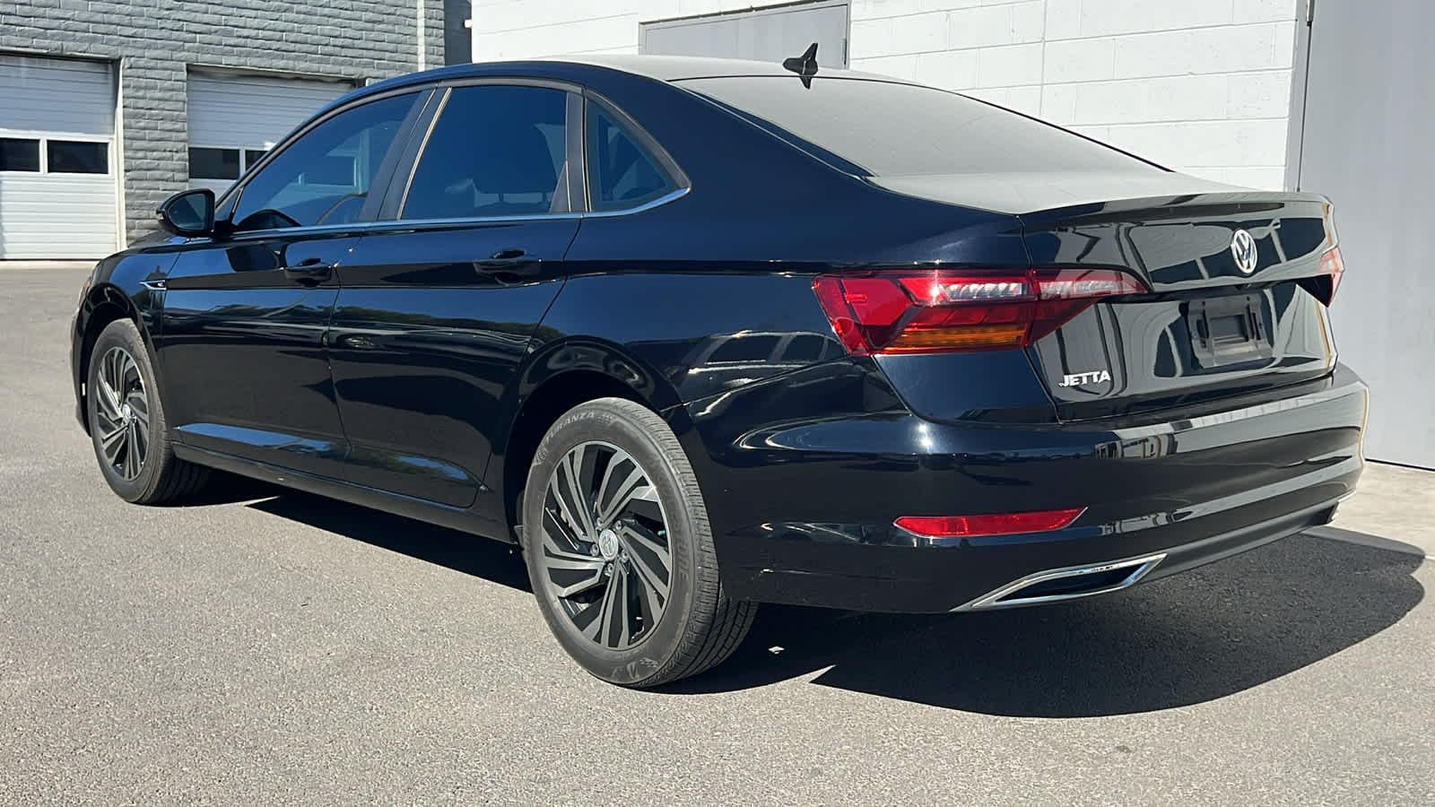 2019 Volkswagen Jetta SEL Premium 3