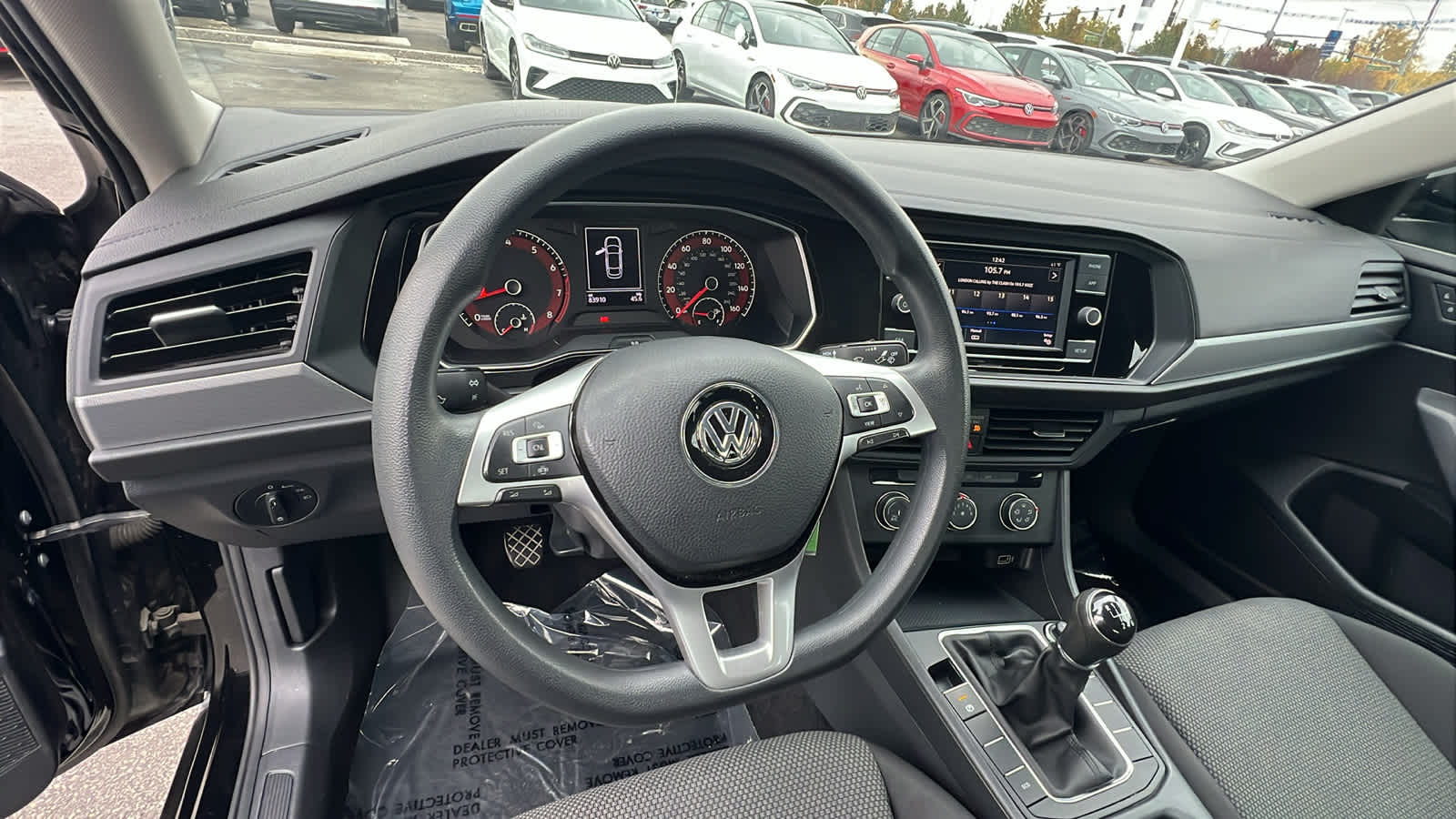 2019 Volkswagen Jetta S 3