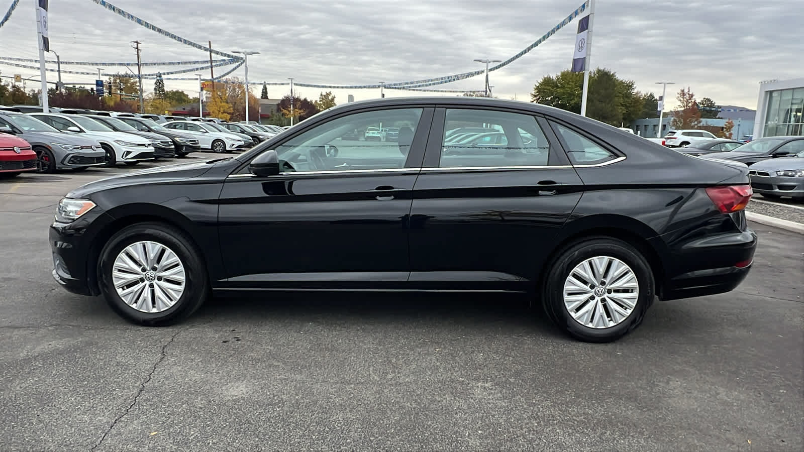 2019 Volkswagen Jetta S 4