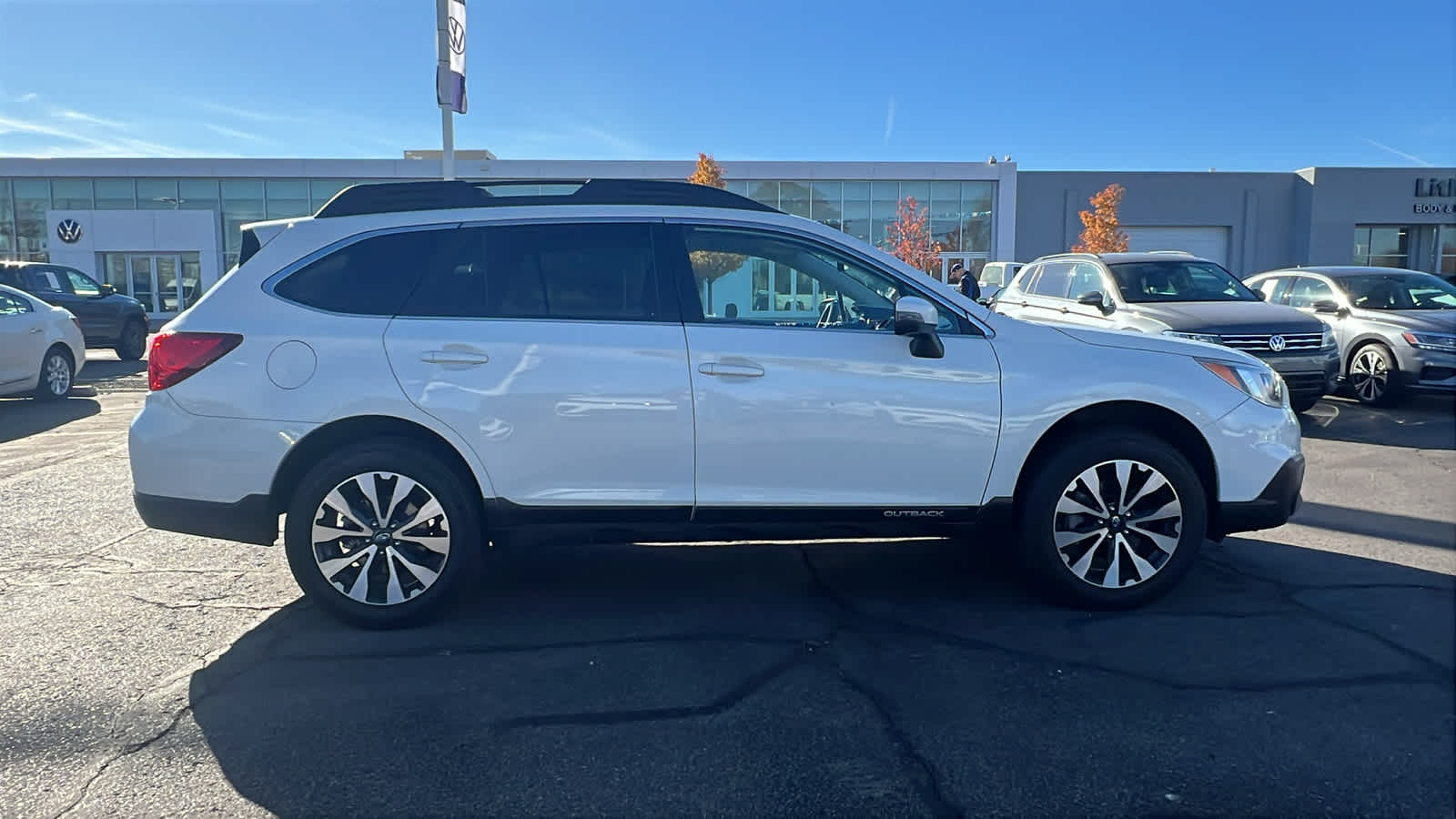 2017 Subaru Outback Limited 6