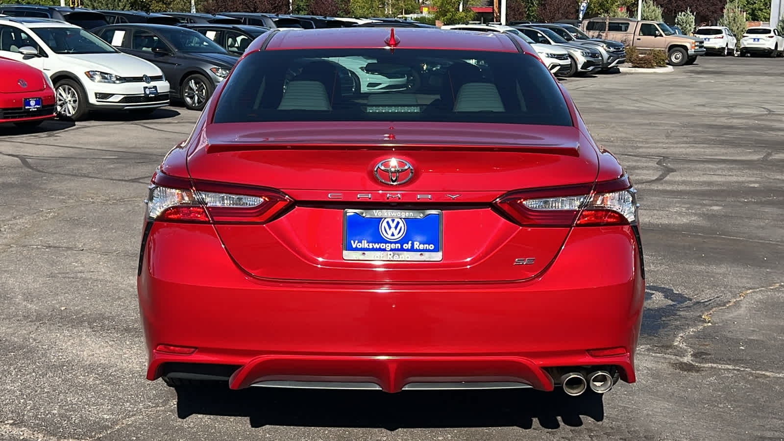 2019 Toyota Camry SE 6