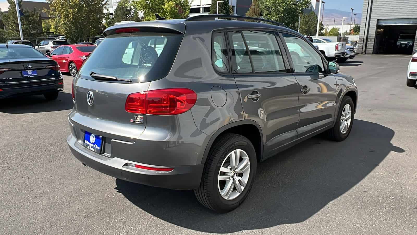 2017 Volkswagen Tiguan  5