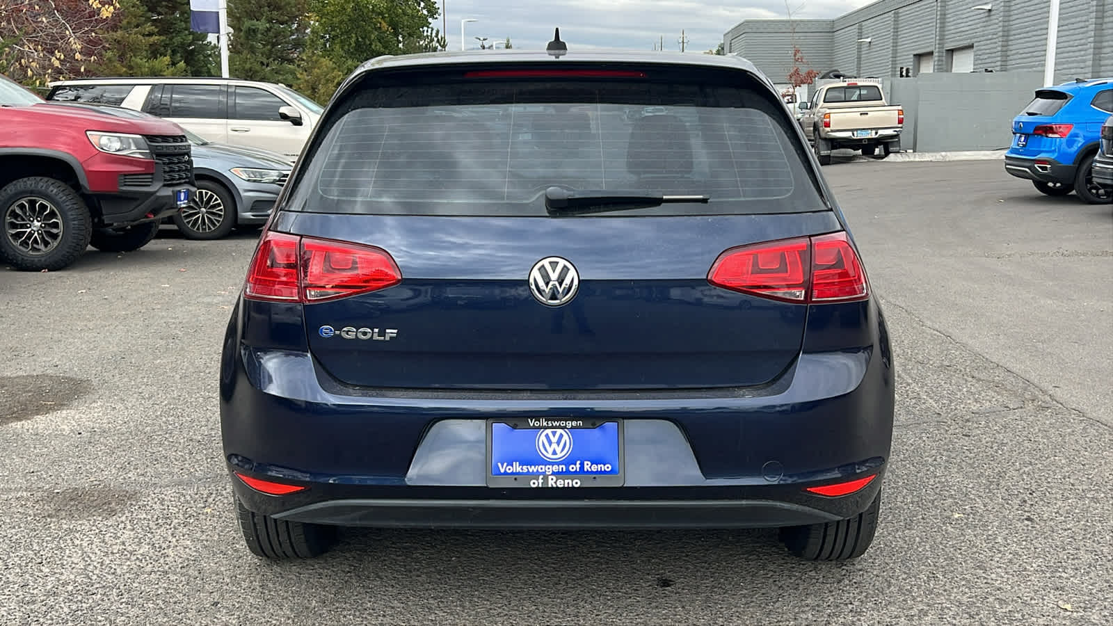 2016 Volkswagen e-Golf SE 4