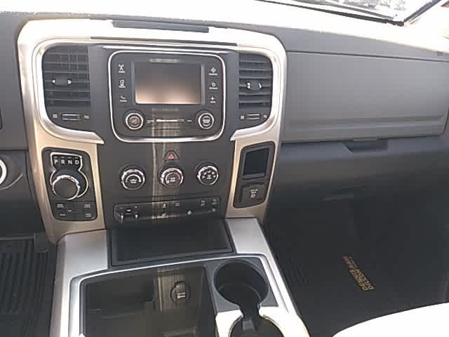 2014 Ram 1500 Big Horn 4WD Quad Cab 140.5 13