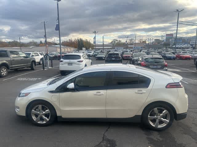 2013 Chevrolet Volt HATCHBACK 13