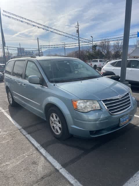 2010 Chrysler Town & Country Touring 7