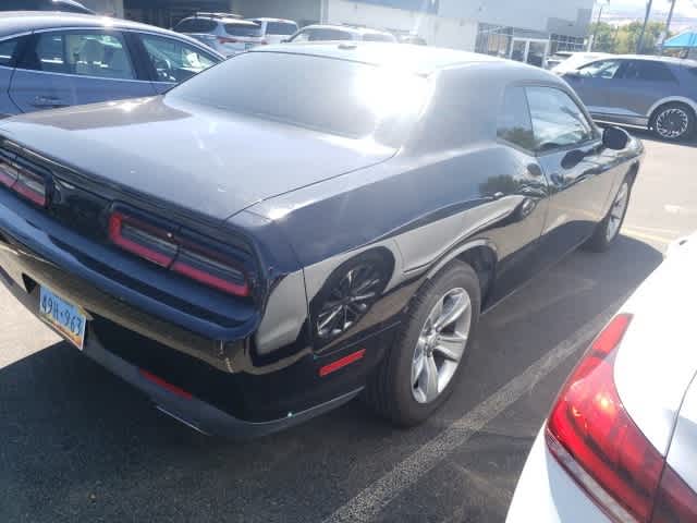 2016 Dodge Challenger SXT 3