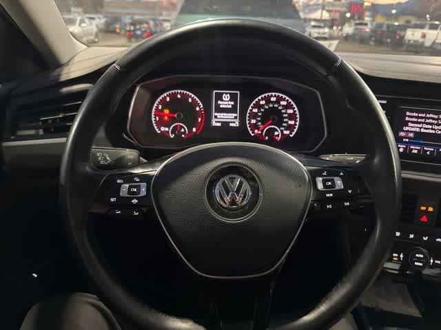 2019 Volkswagen Jetta SE 11