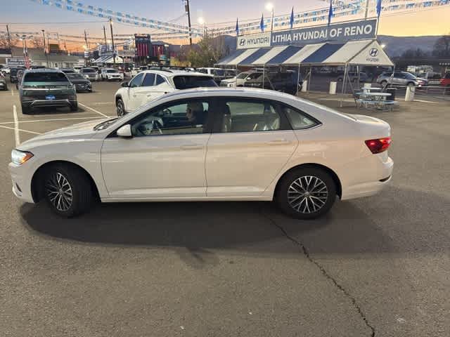 2019 Volkswagen Jetta SE 2