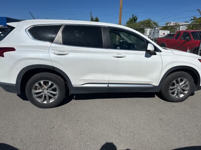 2019 Hyundai Santa Fe SE 6