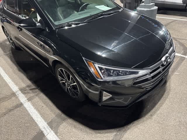 2019 Hyundai Elantra Limited 9