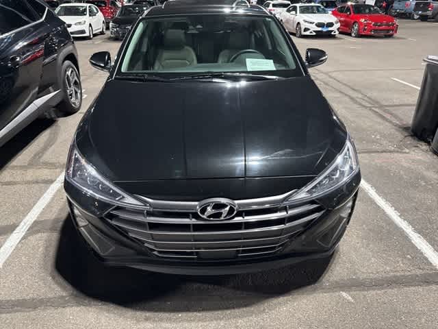 2019 Hyundai Elantra Limited 10