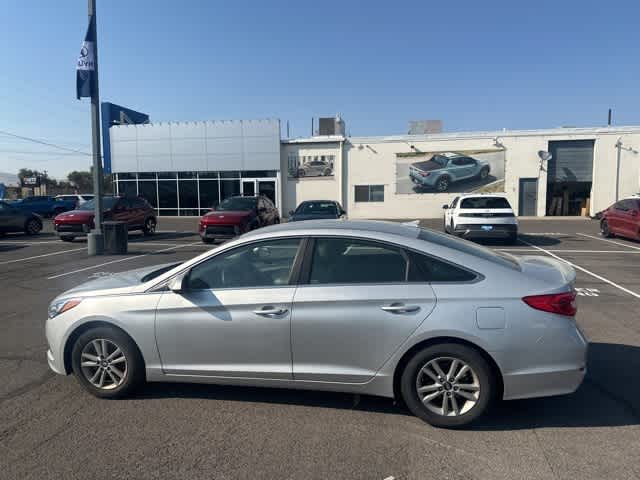 2015 Hyundai Sonata 2.4L SE 6