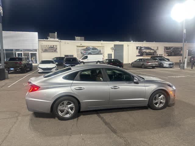 2021 Hyundai Sonata SE 6