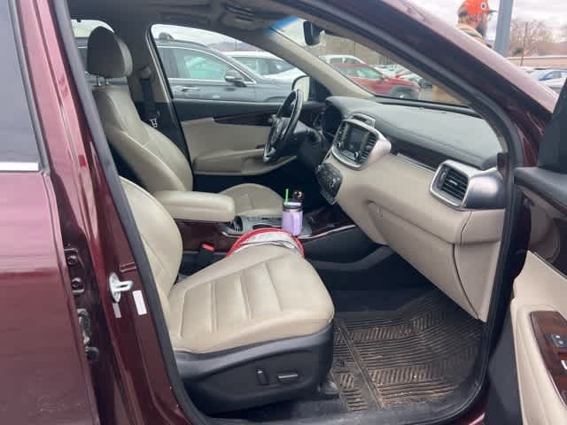 2018 Kia Sorento EX V6 22