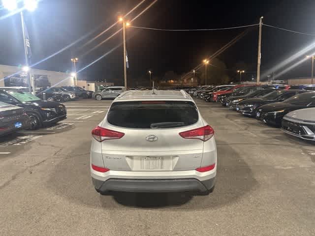 2017 Hyundai Tucson SE 4