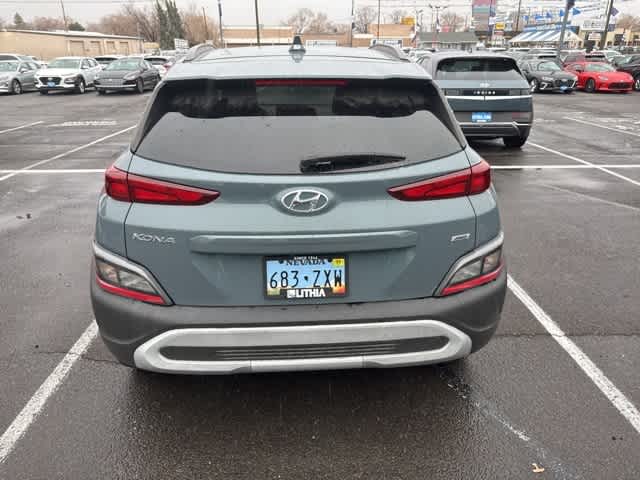 2022 Hyundai Kona SEL 4