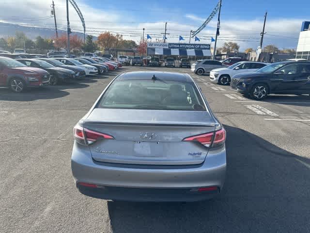 2017 Hyundai Sonata Hybrid Limited 4