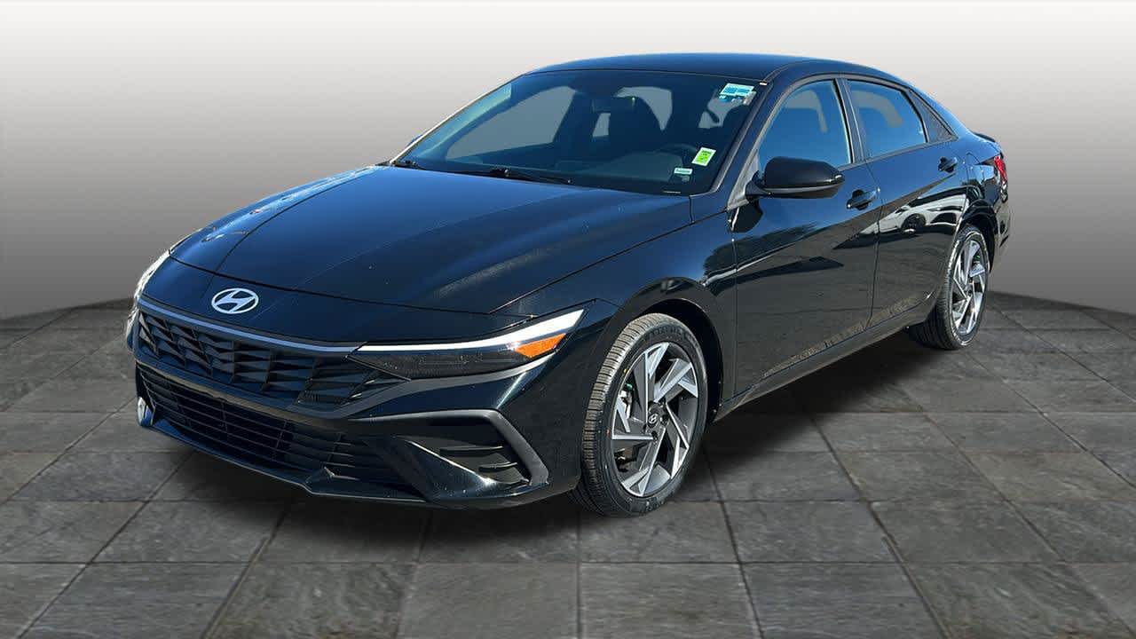 2025 Hyundai Elantra Hybrid