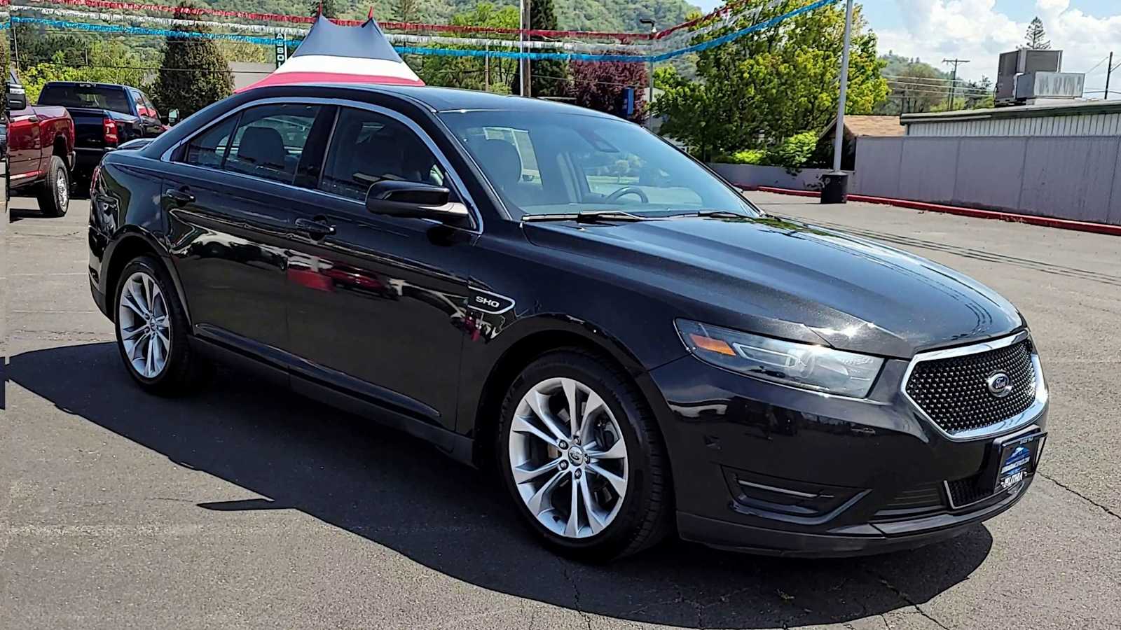 Used 2014 Ford Taurus SHO with VIN 1FAHP2KT3EG127637 for sale in Grants Pass, OR