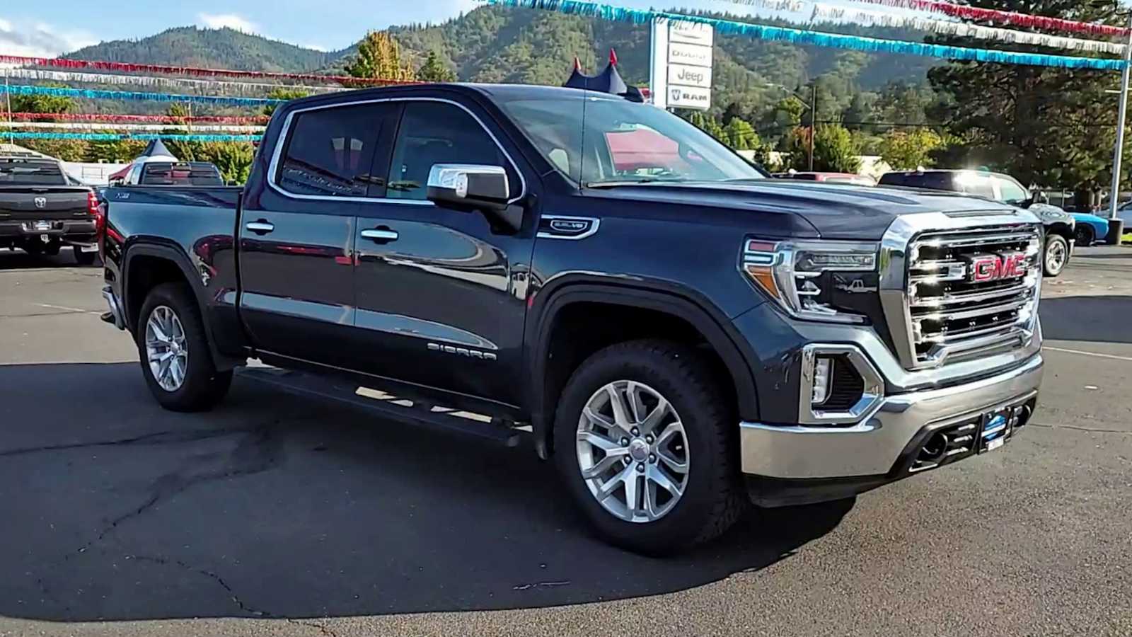 Used 2019 GMC Sierra 1500 SLT with VIN 1GTU9DED1KZ374500 for sale in Grants Pass, OR