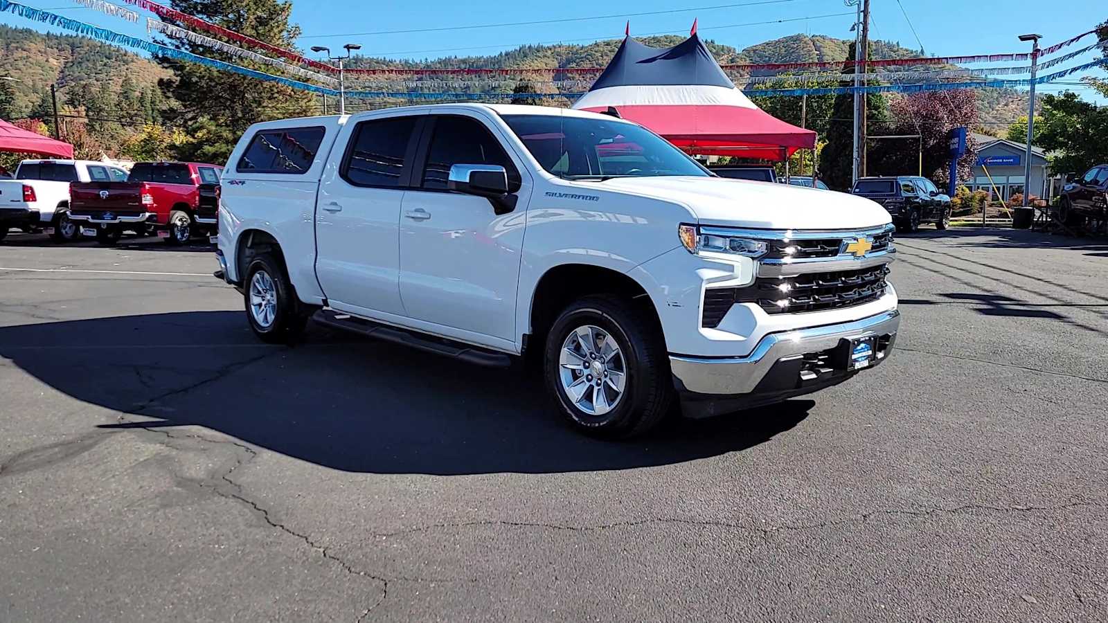 Used 2022 Chevrolet Silverado 1500 LT with VIN 3GCPDDEK2NG500720 for sale in Grants Pass, OR