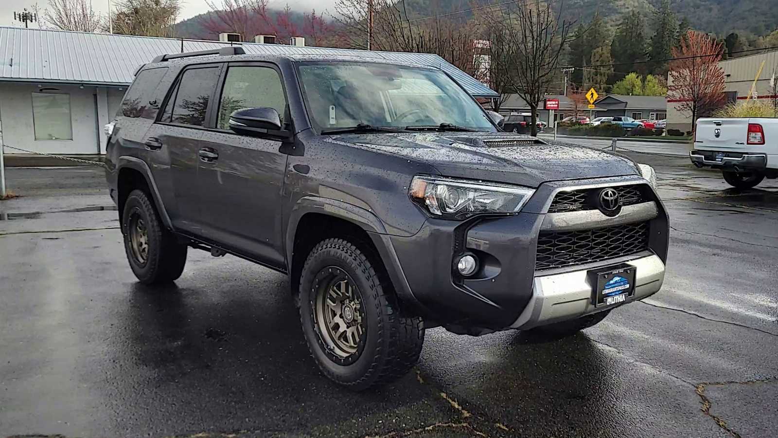 Used 2019 Toyota 4Runner TRD Off-Road Premium with VIN JTEBU5JR8K5721806 for sale in Grants Pass, OR