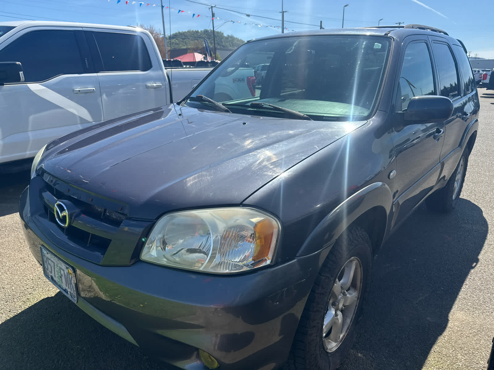 Stormfront Gray Metallic 2005 Mazda Tribute s 4WD SUV / Crossover Four-Wheel Drive 4-Speed Automatic