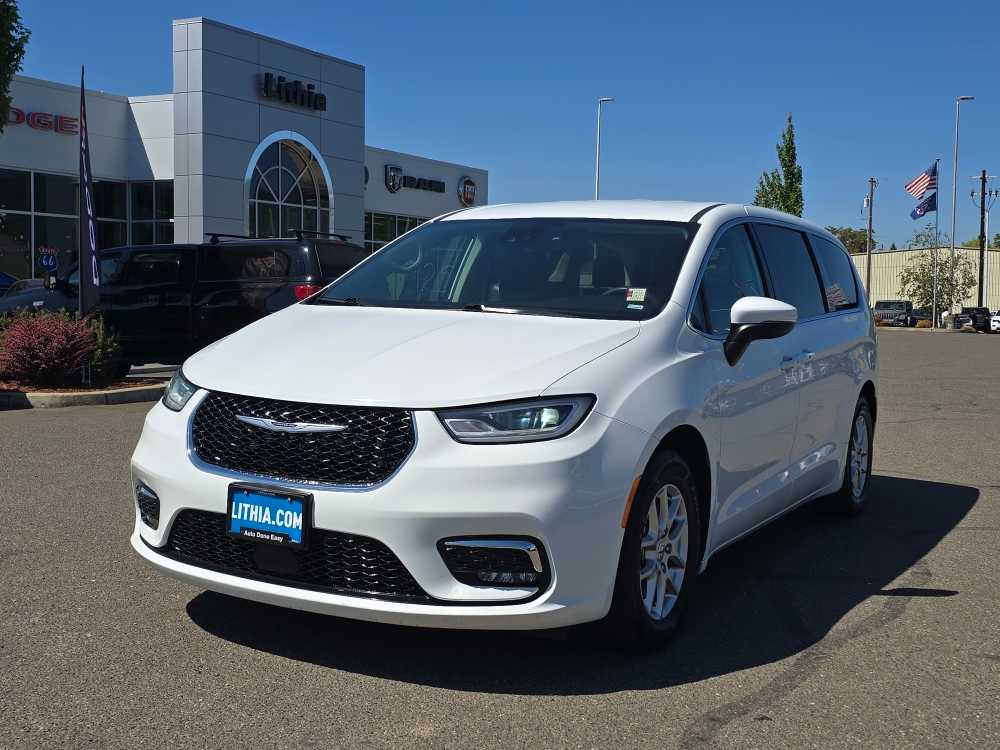 2023 Chrysler Pacifica