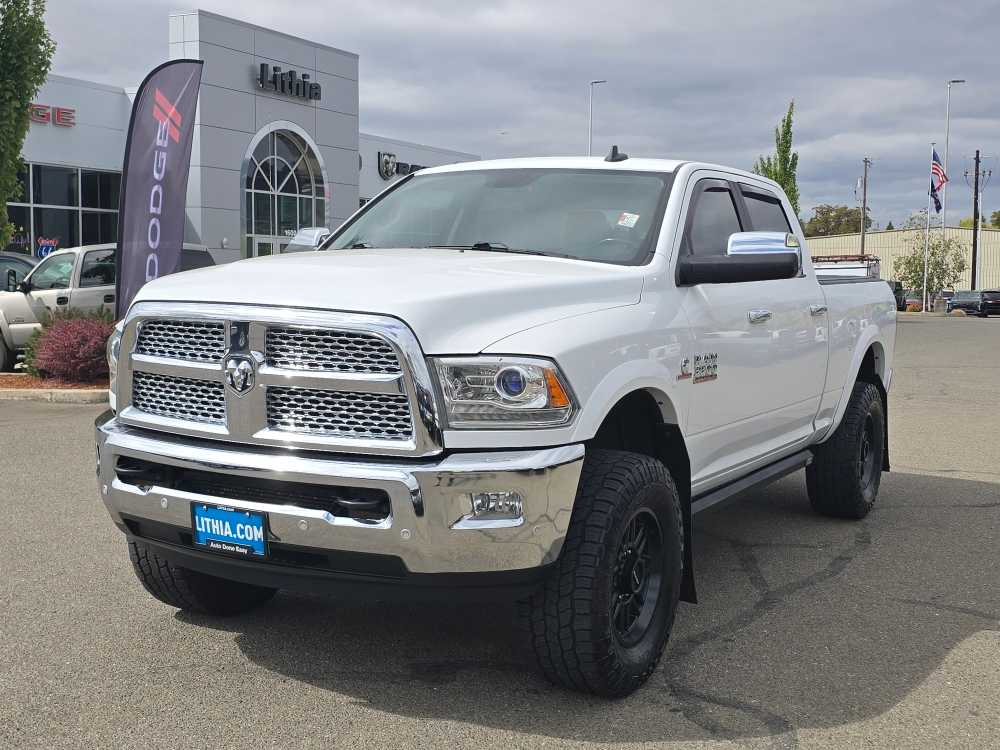 2016 RAM 3500 Blanco (Bright White Clearcoat) Camioneta Todo terreno 6 velocidades Automática