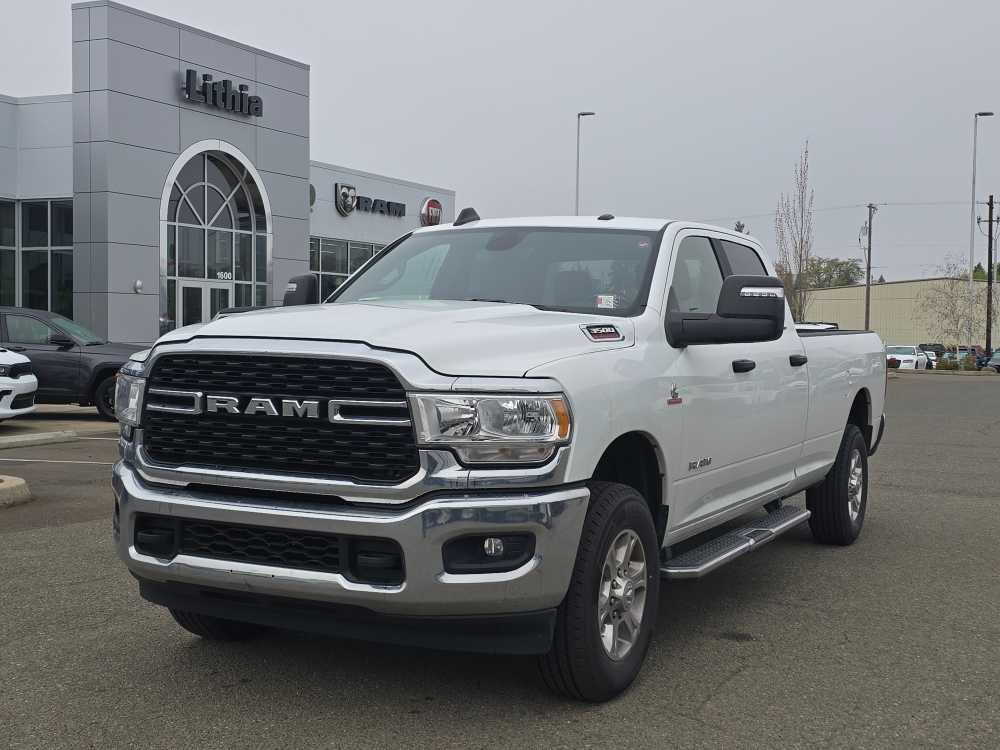 2024 RAM 3500 Big Horn Crew Cab LB 4WD