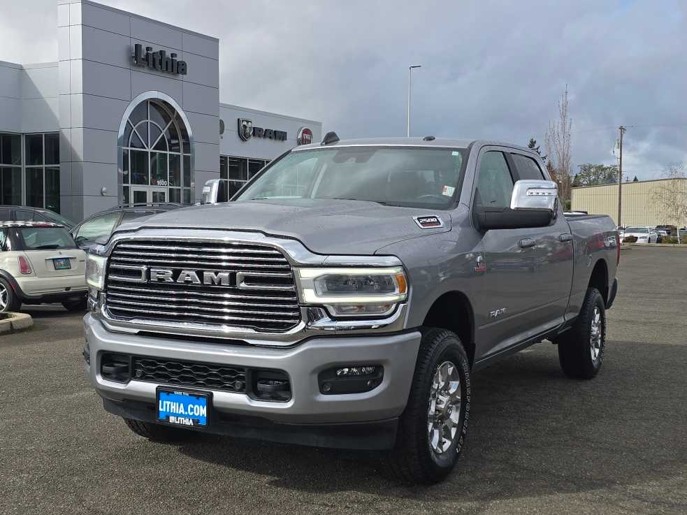 2024 RAM 2500 Laramie Crew Cab 4WD