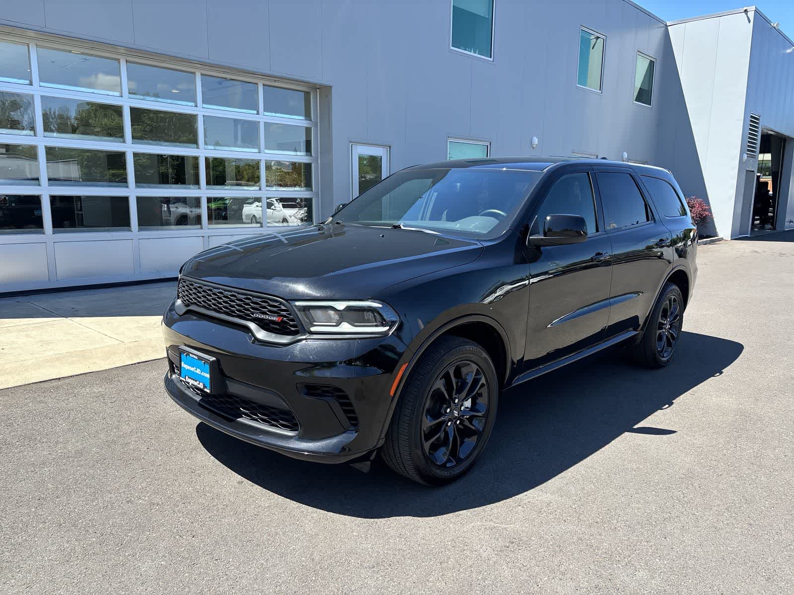 DB Black Clearcoat 2025 Dodge Durango GT AWD SUV / Crossover All-Wheel Drive 8-Speed Automatic