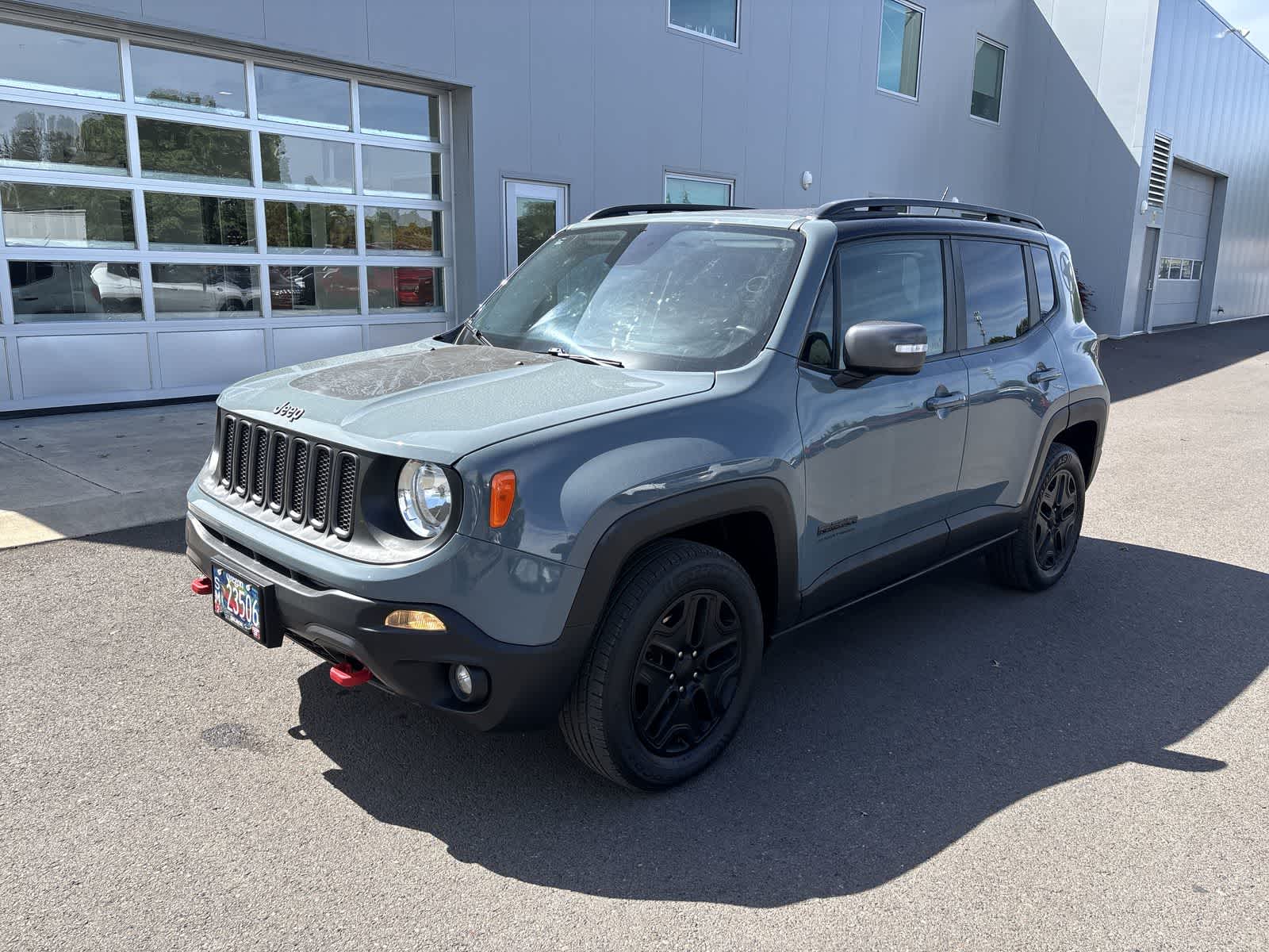  2017 Jeep Renegade Deserthawk 4WD   