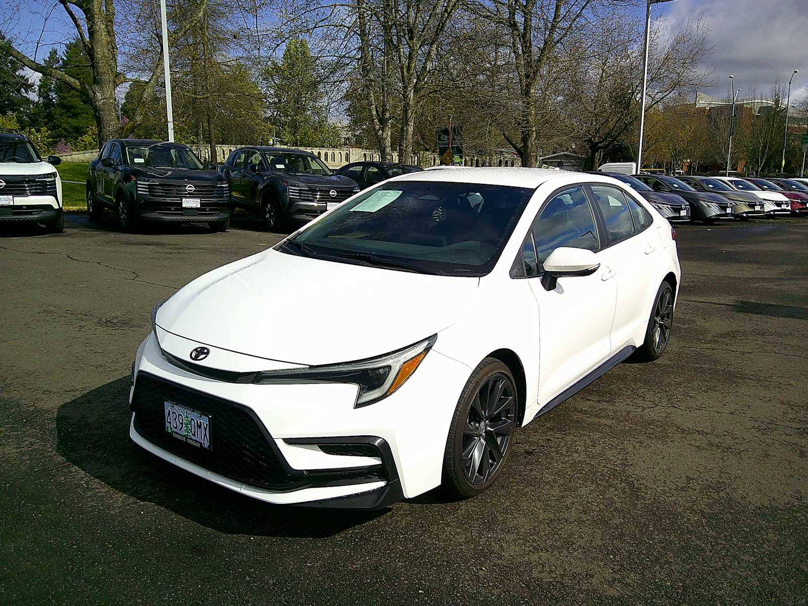 Ice Cap 2023 Toyota Corolla SE FWD Sedan Front-Wheel Drive Continuously Variable Transmission