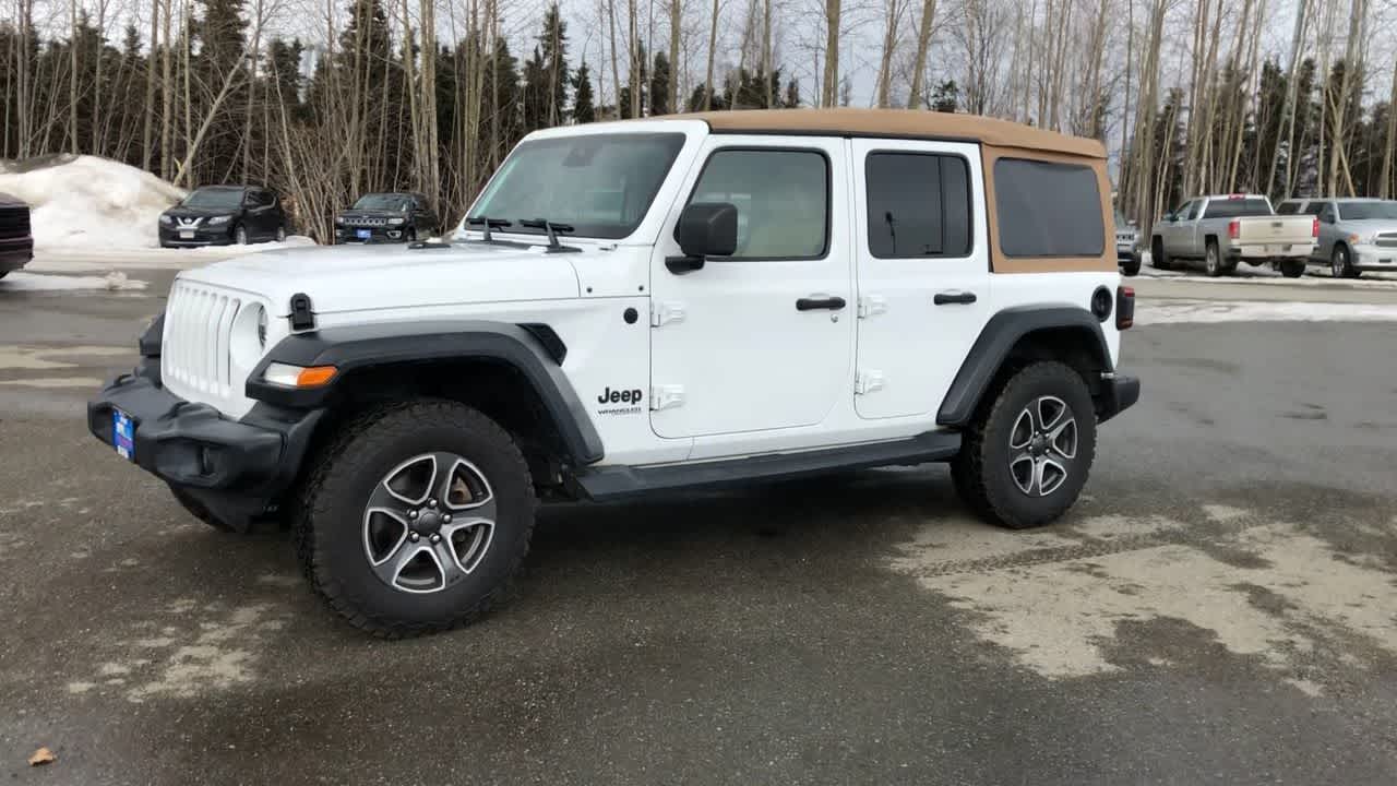 2020 Jeep Wrangler Unlimited Black and Tan 7