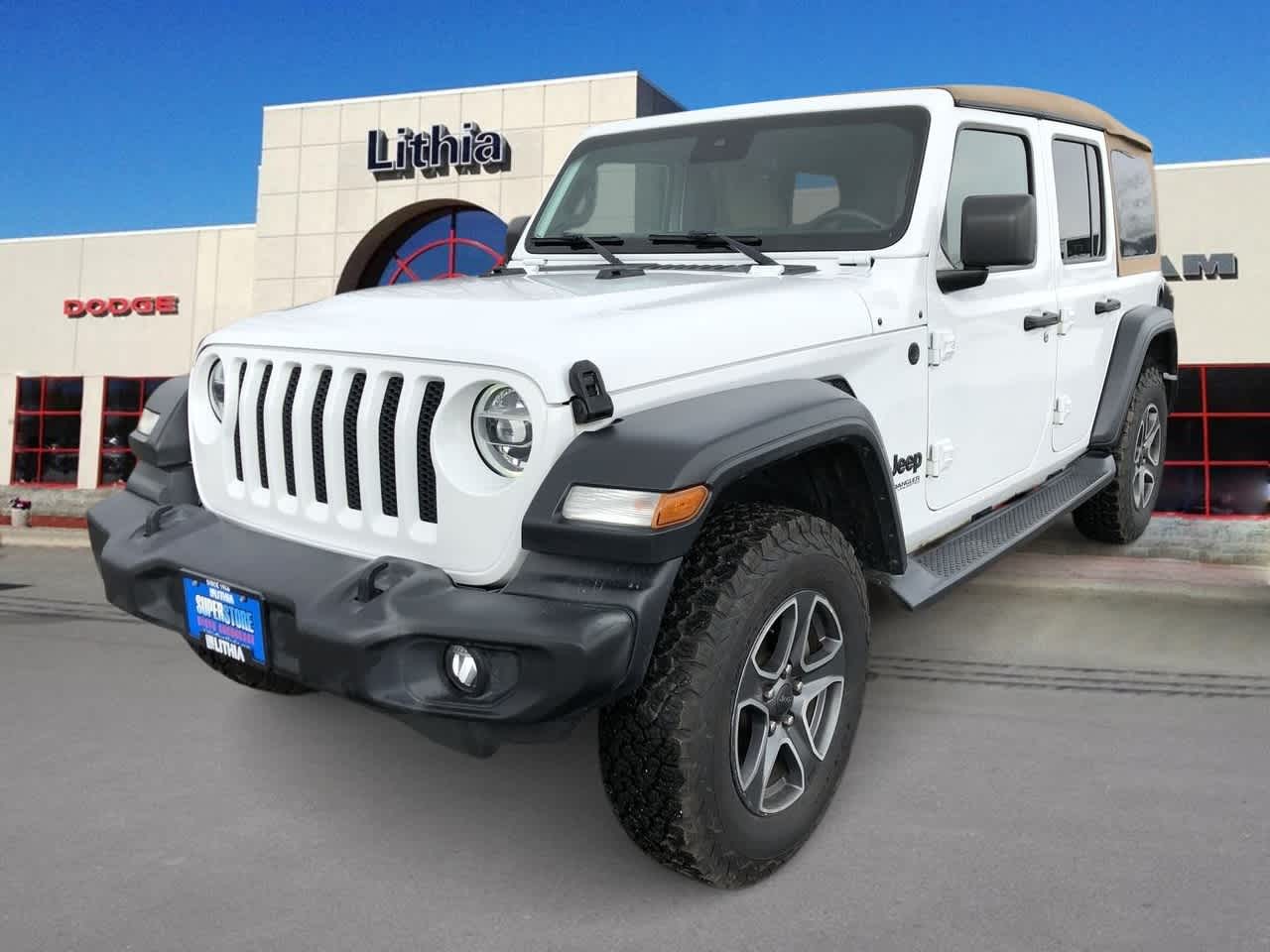 2020 Jeep Wrangler Unlimited Black and Tan 1