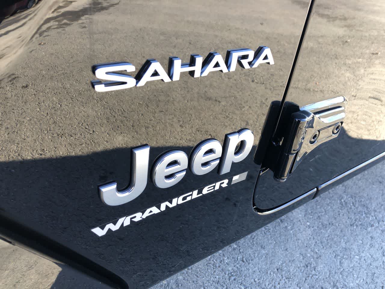 2024 Jeep Wrangler Sahara 18