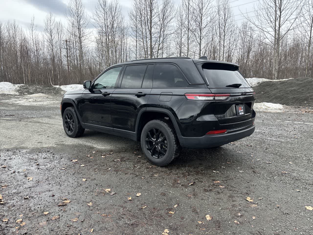View vehicle photo 6