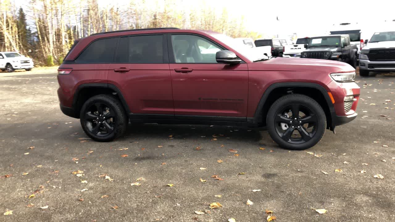 2025 Jeep Grand Cherokee Limited 16