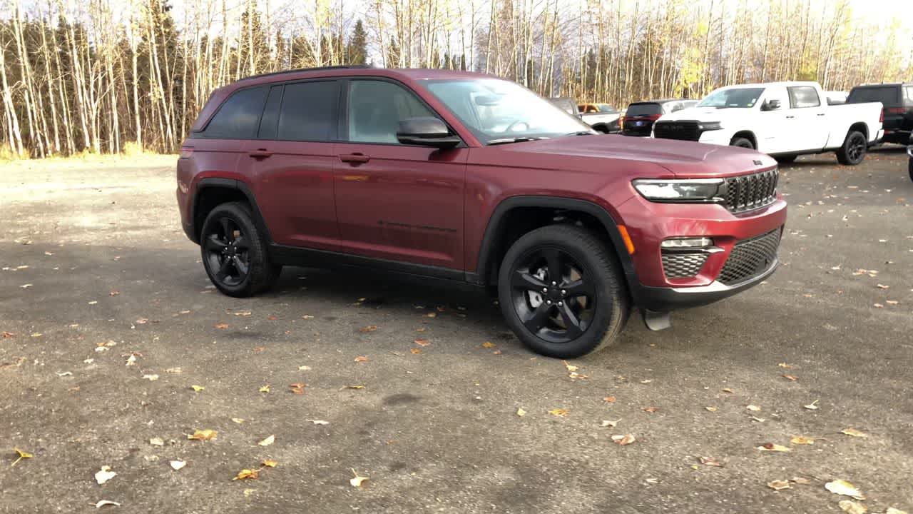 2025 Jeep Grand Cherokee Limited 17